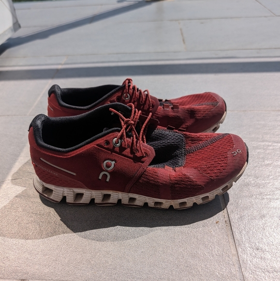 ON Womens Cloud Mesh Ruby White Trainers - Picture 4 of 6